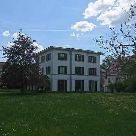 Architekten Villa In Theaternaehe Майнинген Екстериор снимка